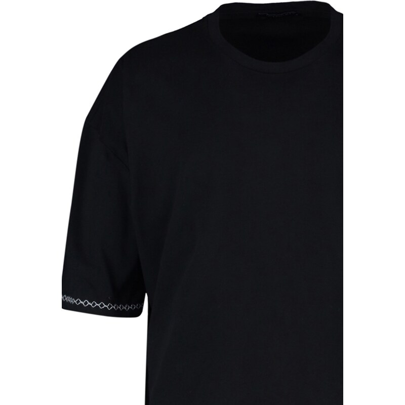 Trendyol Black Oversize/Wide Cut Crew Neck Short Sleeve Embroidered 100% Cotton T-Shirt