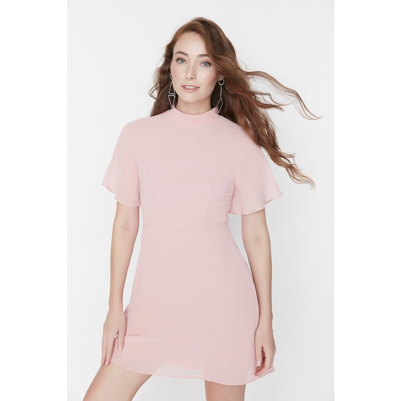 Šaty Trendyol - Rosa - Skater 107053857