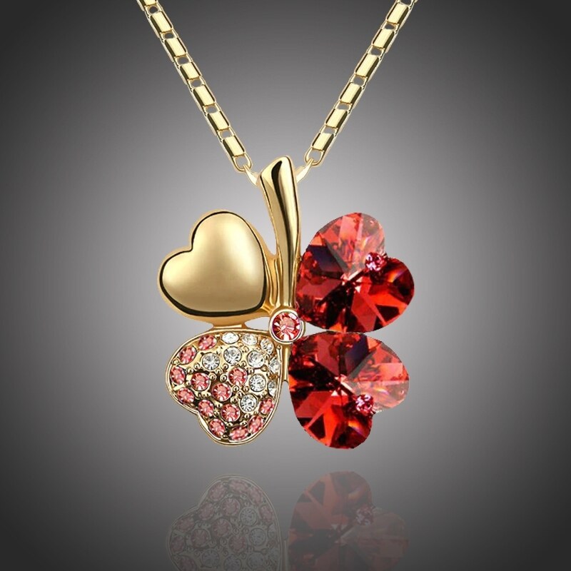 Sisi Jewelry Náhrdelník Swarovski Elements Čtyřlístek - zlato tmavě červený