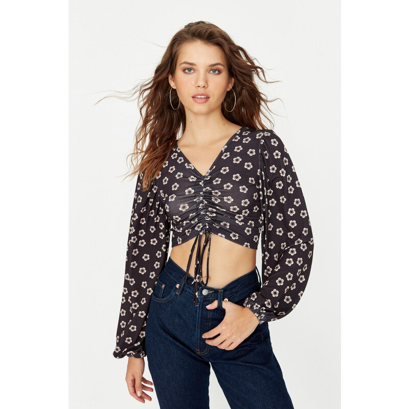 Trendyol Black Floral Print Shirring Detailed Fitted/Sleeping Crop V-Neck Knitted Blouse