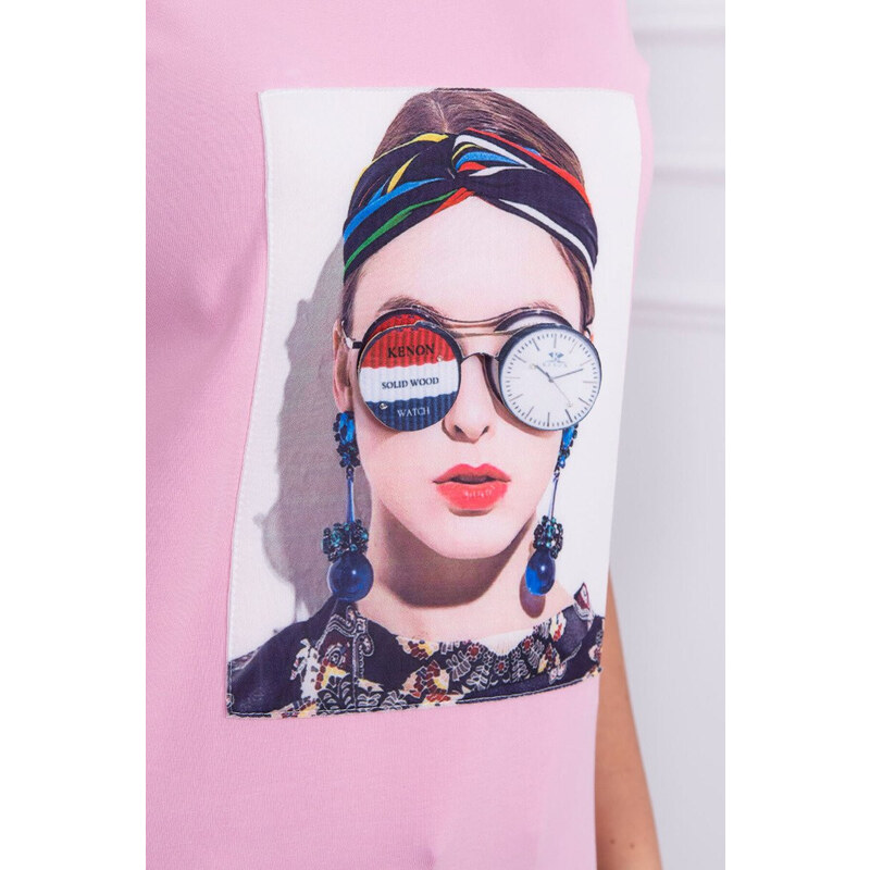 K-Fashion Dámská grafická halenka pudrově růžová