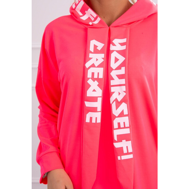K-Fashion Oversize šaty s kapucí růžové neonové