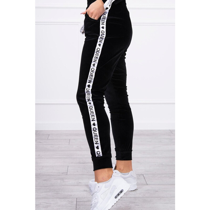 K-Fashion Velurová souprava s nápisem Queen black