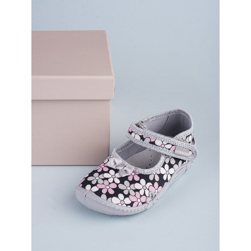 Girls' slippers Viggami Zosia flowers