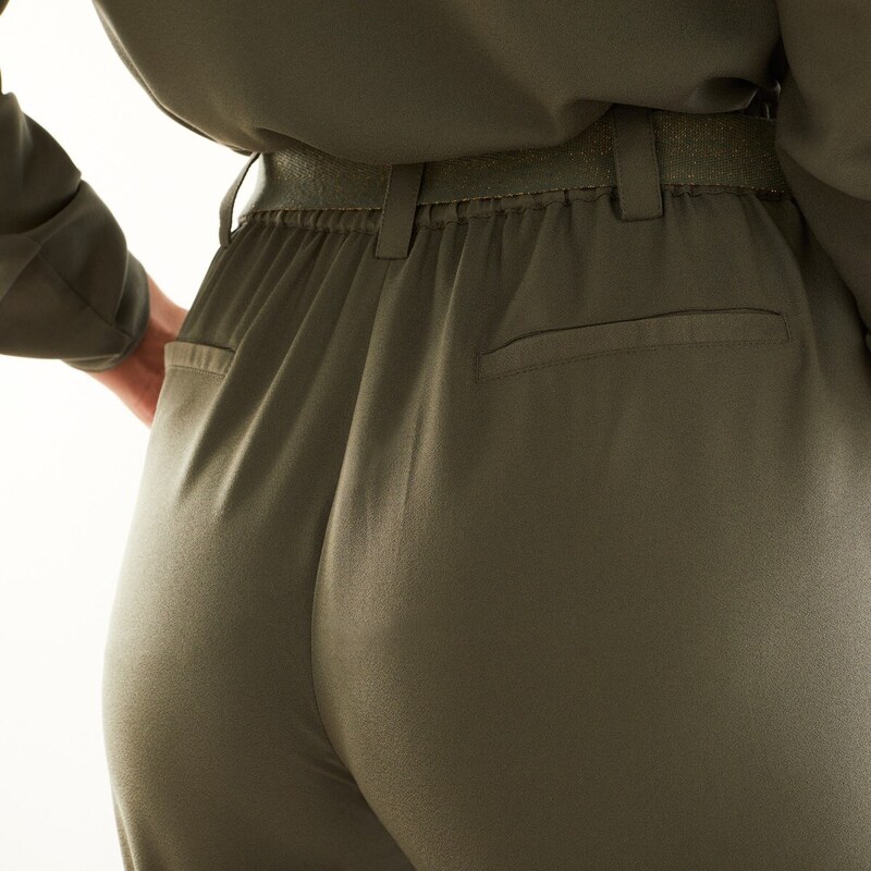 Blancheporte Kalhoty ze vzdušného krepu se třpytivým páskem, jednobarevné nebo s potiskem khaki 46