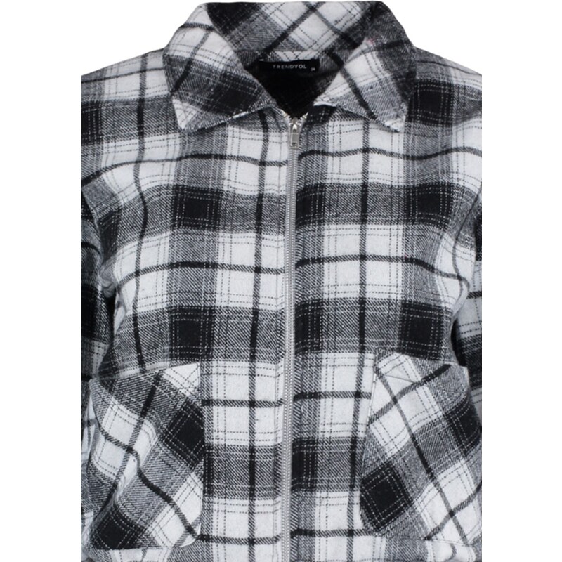 Trendyol Black Plaid Bomber Cachet Coat