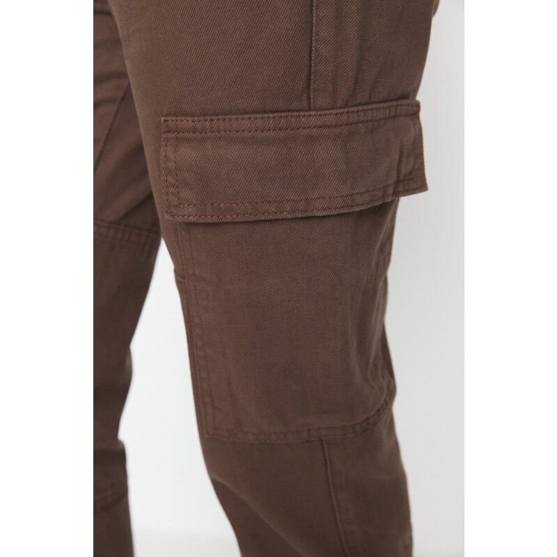 Trendyol hnědá nákladní kapsa s vysokým pasem rovné džíny