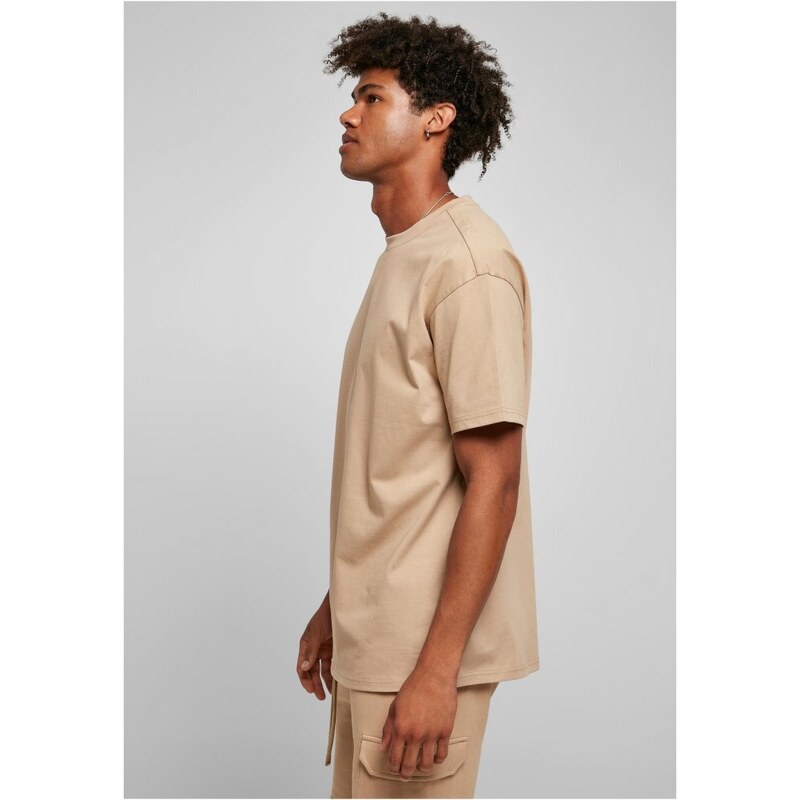 URBAN CLASSICS Heavy Oversized Tee - unionbeige