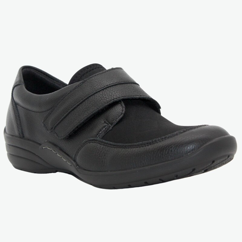 R7600-01 Remonte 38
