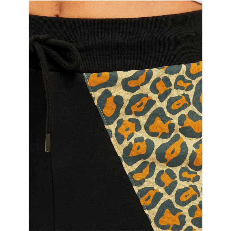 Dámské tepláky // Dangerous DNGRS / Catstealth Sweatpants black/leopard