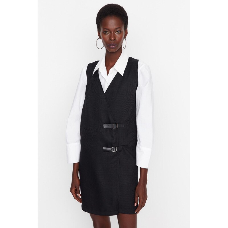 Dámské šaty Trendyol Gilet 107047130