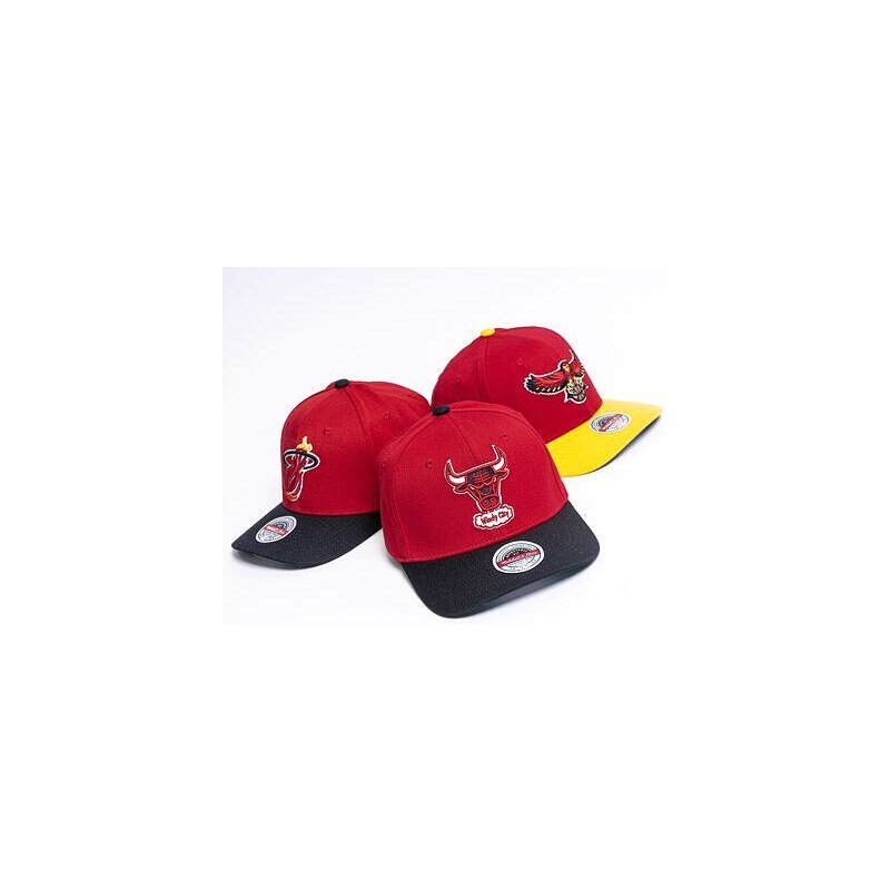 Kšiltovka Mitchell & Ness Team 2 Tone 2.0 Stretch Snapback Hwc Chicago Bulls Red / Black