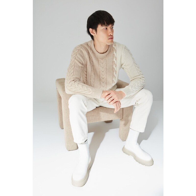 Trendyol Beige Men's Slim Fit Crew Neck Hair Knit Sweater