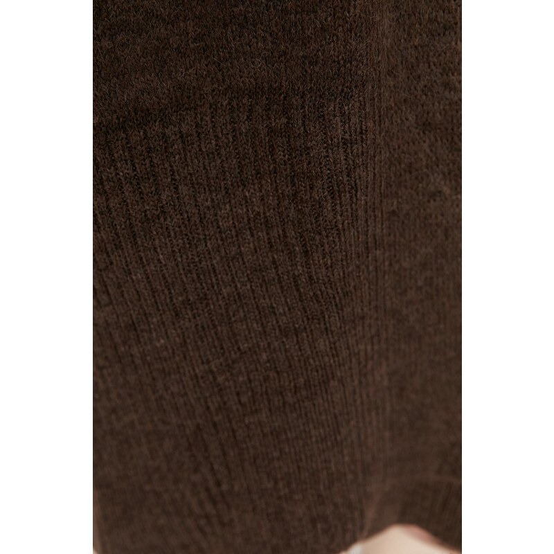 Trendyol tmavě hnědá vlněná kapsa s detailním pleteným svetrem