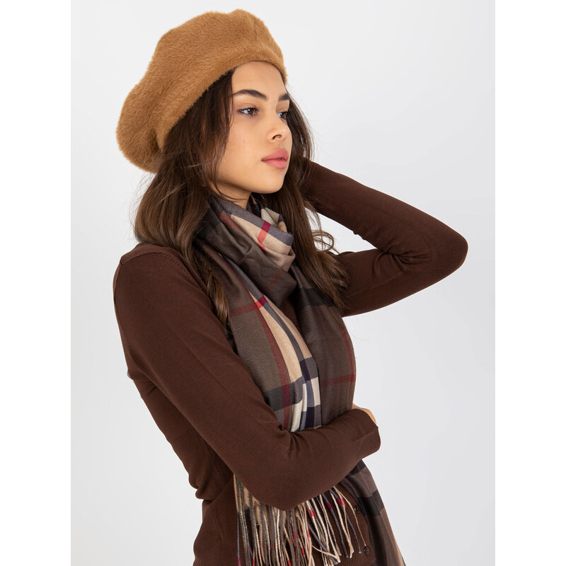 Fashionhunters Dámská zimní čepice camel baret