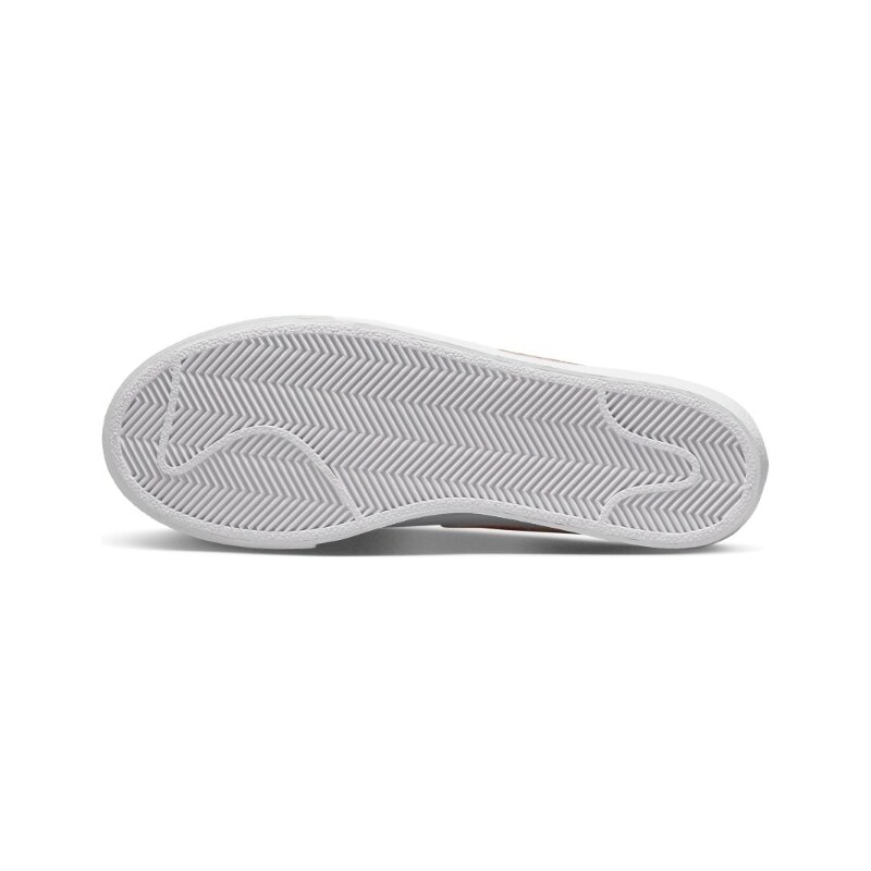Obuv Nike Blazer Low Platform Women s Shoes dq7571-100 36,5 EU