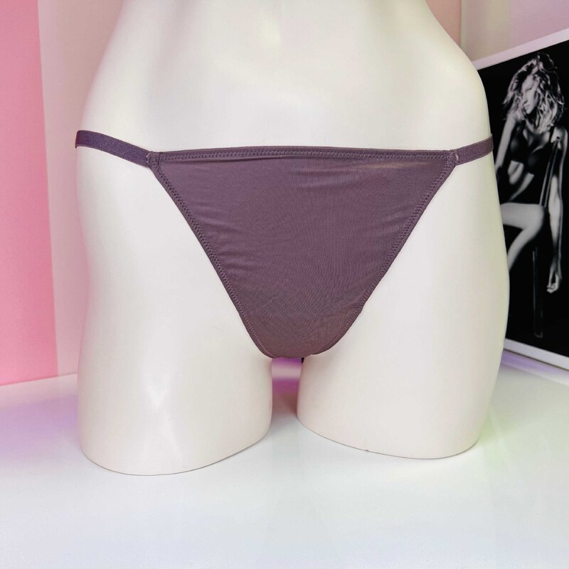 Victoria's Secret V- String Tanga