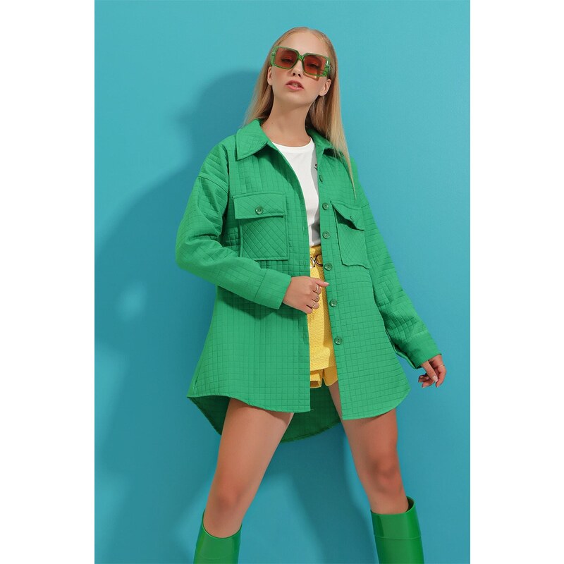 Trend Alaçatı Stili Dámské Zelené Dvojité Kapsy Prošívané Vzorované Regular Jacket