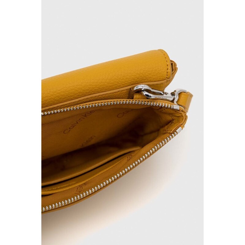 kabelka Calvin Klein zlatá barva
