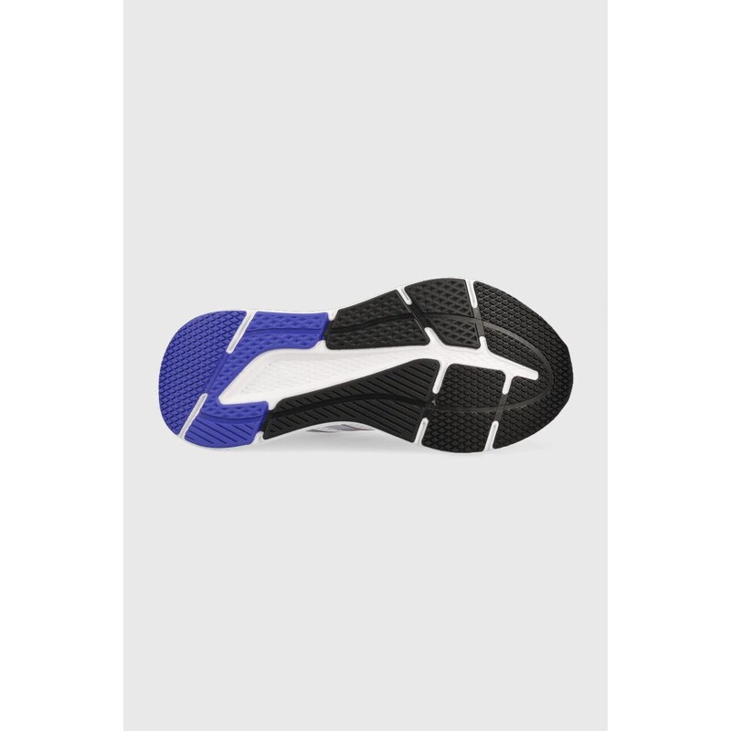 Běžecké boty adidas Performance Questar bílá barva