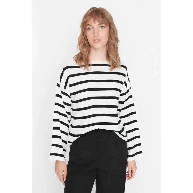 Trendyol Black Basic Striped Knitwear Sweater