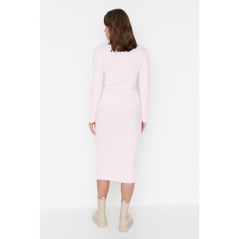 Trendyol růžové šněrovací šaty s detailním svetrem