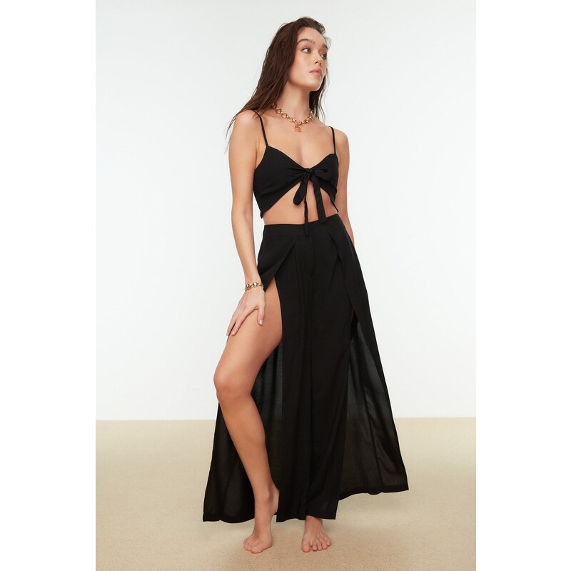 Dámský komplet Trendyol Deep Slit 107048031