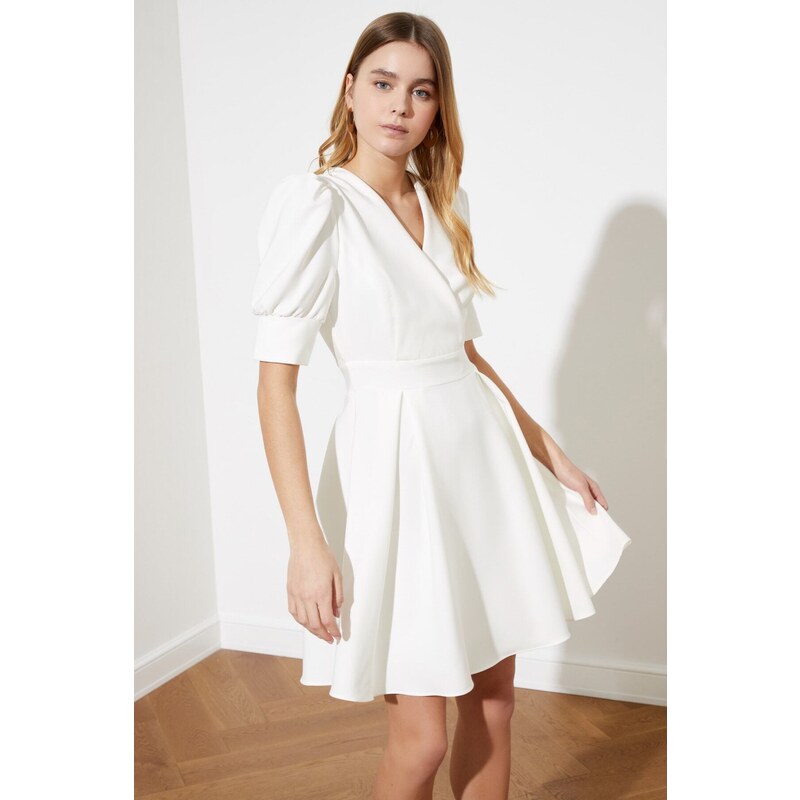 Dámské šaty Trendyol Ecru 107046438