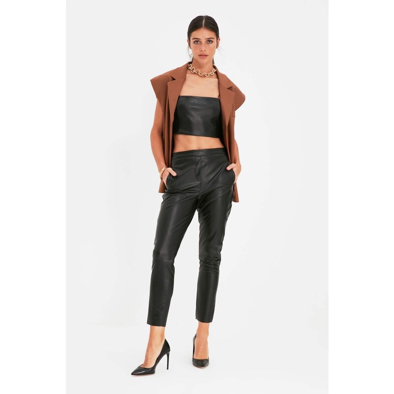 Dámské kalhoty Trendyol Faux 107258667