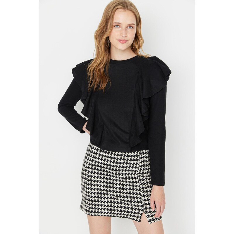 Trendyol Black Ruffle Detail Thessaloniki Basic Knitted Blouse