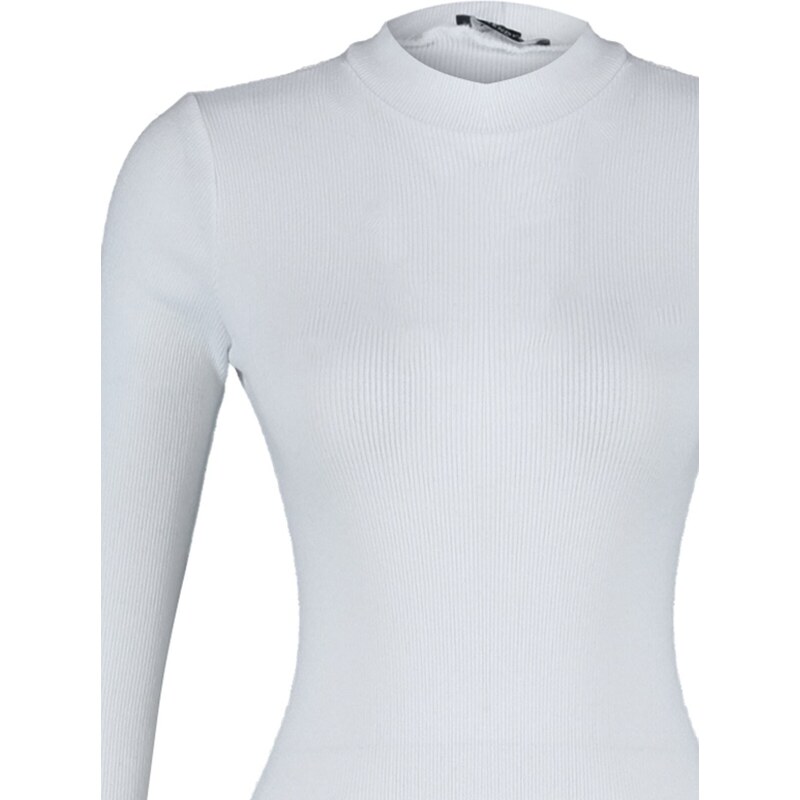 Trendyol White Slim Fitted Stand Collar Ribbed Flexible Knitted Body