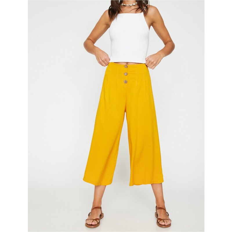 Koton Women's Yellow Normal Waist Short Leg Pants