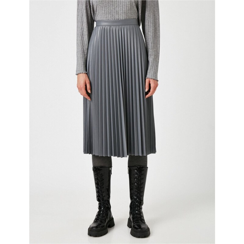 Koton Women's Gray Pleated Faux Leather Skirt