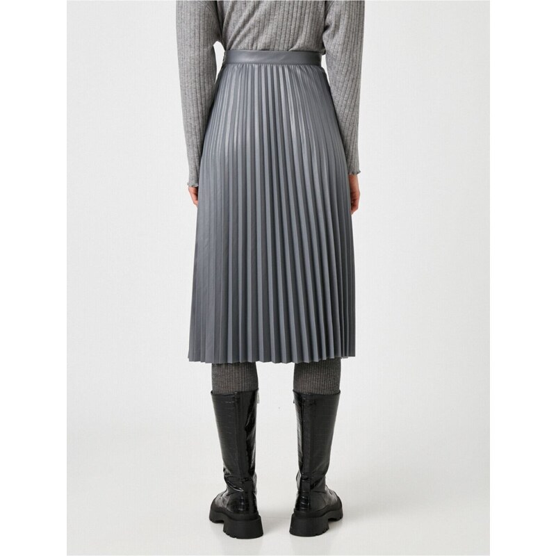 Koton Women's Gray Pleated Faux Leather Skirt