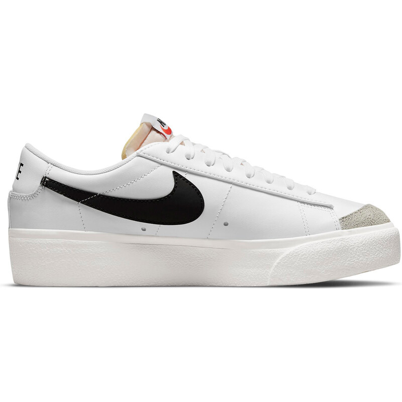 Obuv Nike Blazer Low Platform Women s Shoe dj0292-101