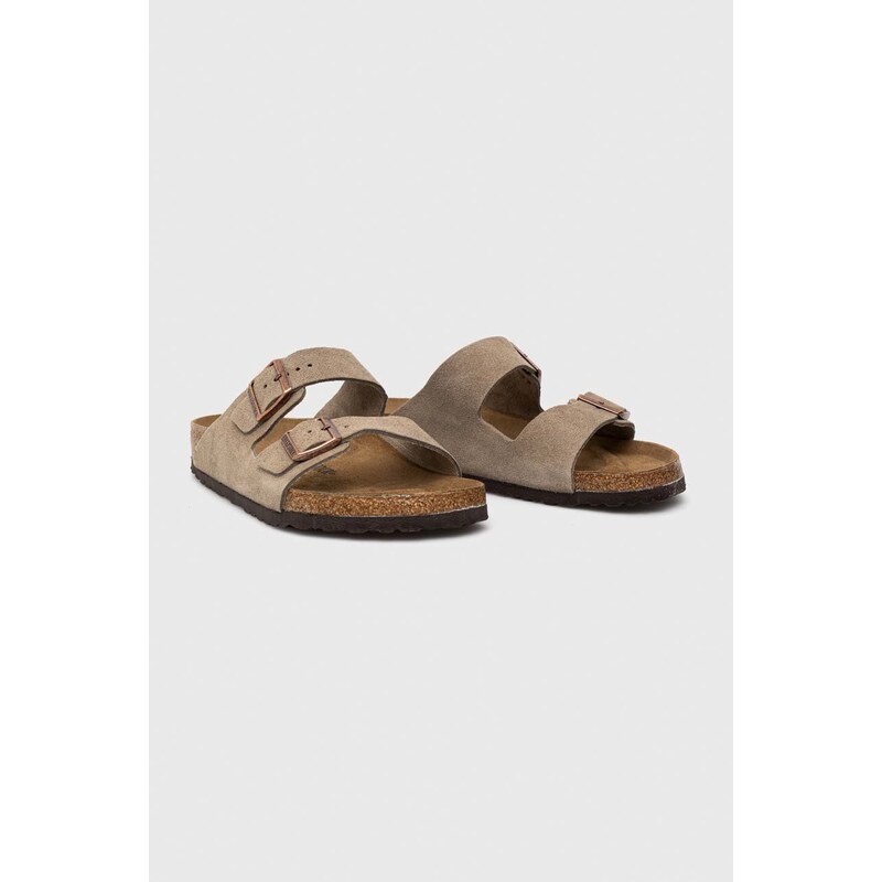 Semišové pantofle Birkenstock Arizona pánské, šedá barva, 51461.TAUP-TAUPE