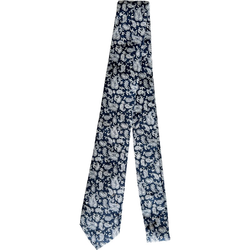Obleč oblek Tmavě modrá bavlněná kravata s bílým Paisley vzorem