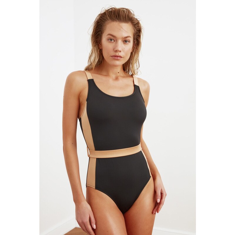 Dámské plavky Trendyol TBESS21MA0221/Black 107048174