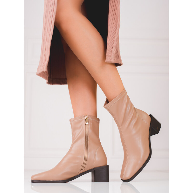 Fitted women's ankle boots in Vinceza eco leather