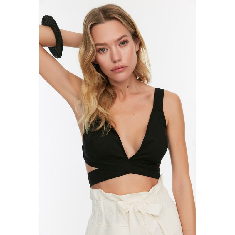Trendyol Black Low-Cut Beach Blouse 115721315
