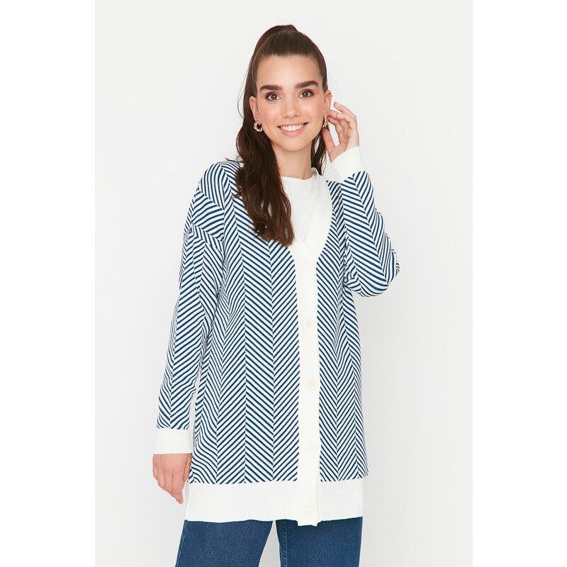 Trendyol modrý pruhovaný pletený svetr