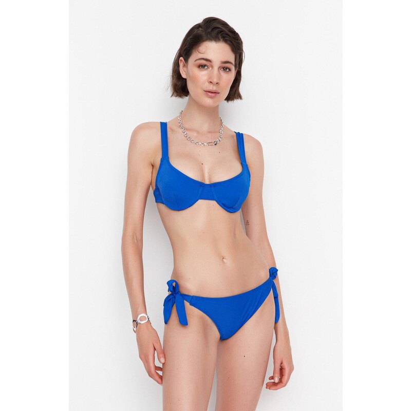 Bikiny spodní díl Trendyol Textured