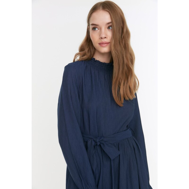 Trendyol Weaving Indigo Belted Jumpsuit with Gipple Collar