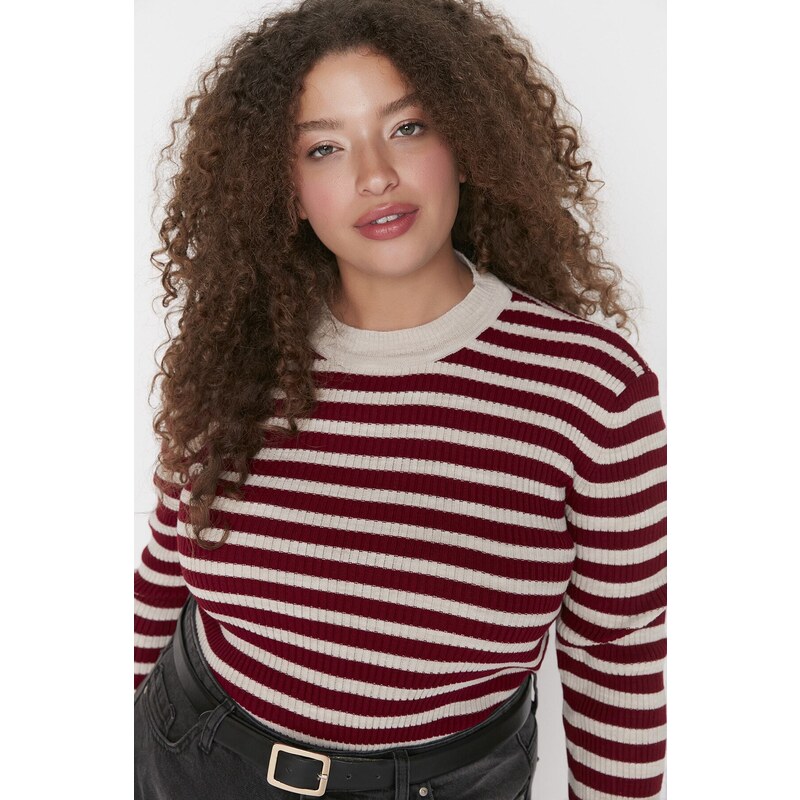 Trendyol Curve Burgundy Striped Crew Neck Pletený svetr