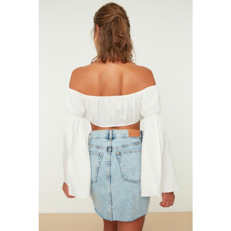 Trendyol White Long Flounce Sleeve Carmen Collar Crop Beach Blouse