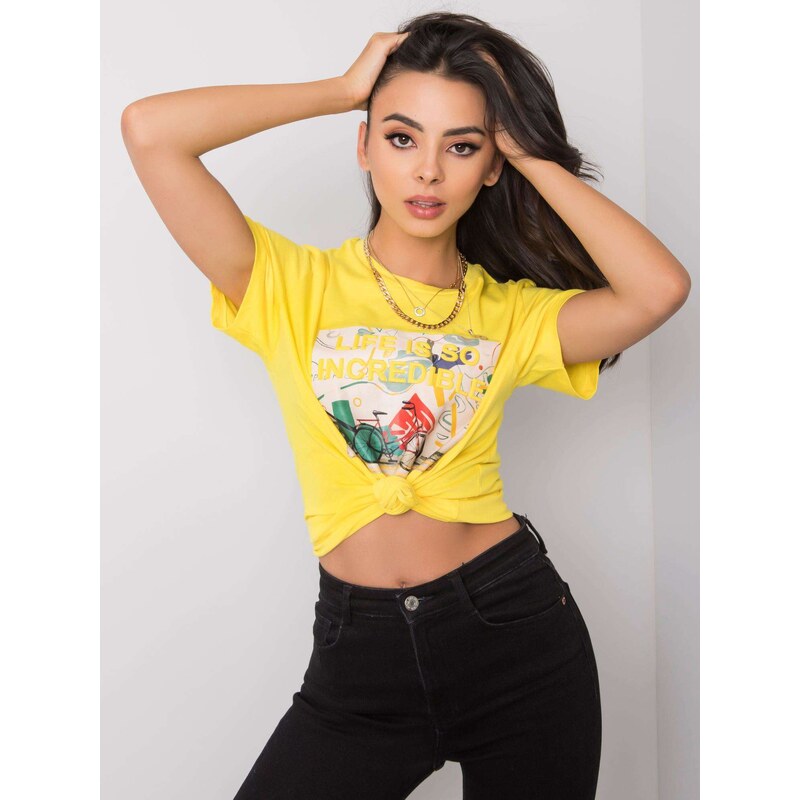 Fashionhunters Žluté bavlněné tričko s nápisem