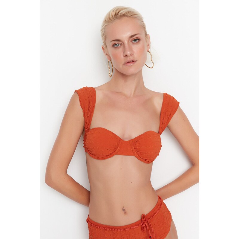 Trendyol Brown Textured Bikini Top 107054097