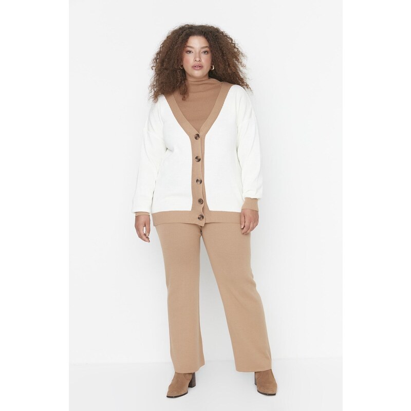 Trendyol Curve Ecru Button Detailed Knitwear, Cardigan, and Pants Suit