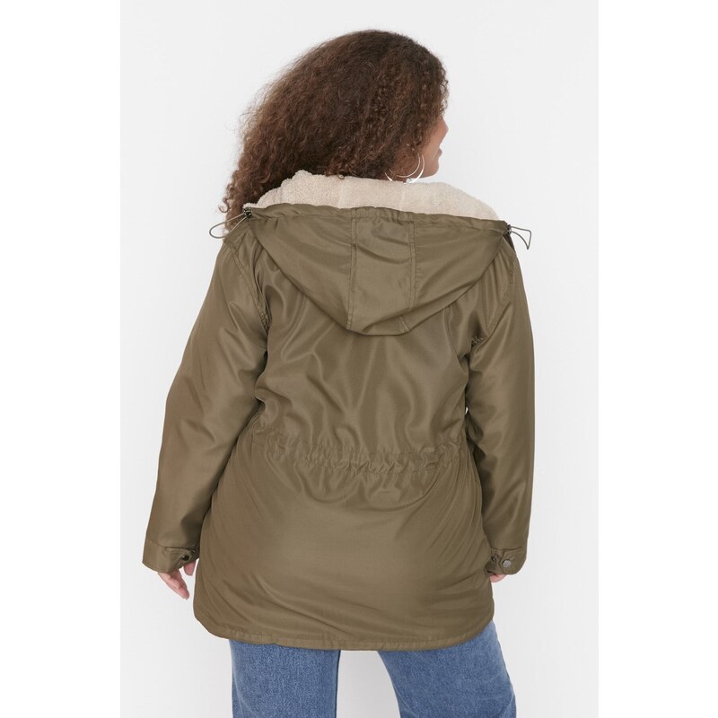 Trendyol Curve Khaki Hooded Snap Detailní Kapsa Uvnitř Plyšový Kabát