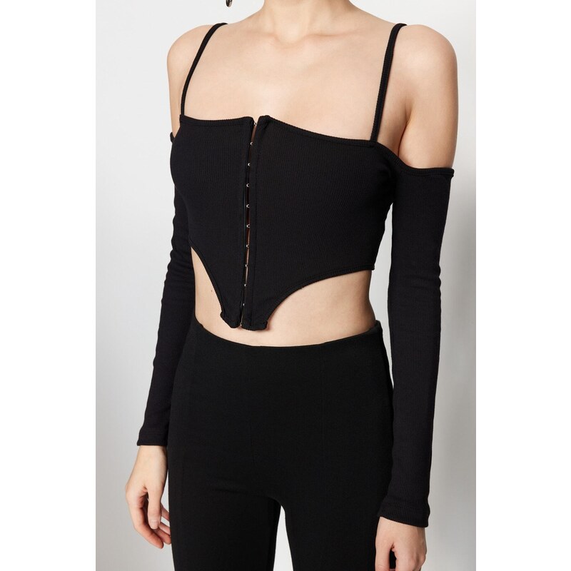 Trendyol Black Crop Knitted Blouse